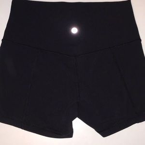 LULULEMON Bike Shorts w/ Stash Pocket